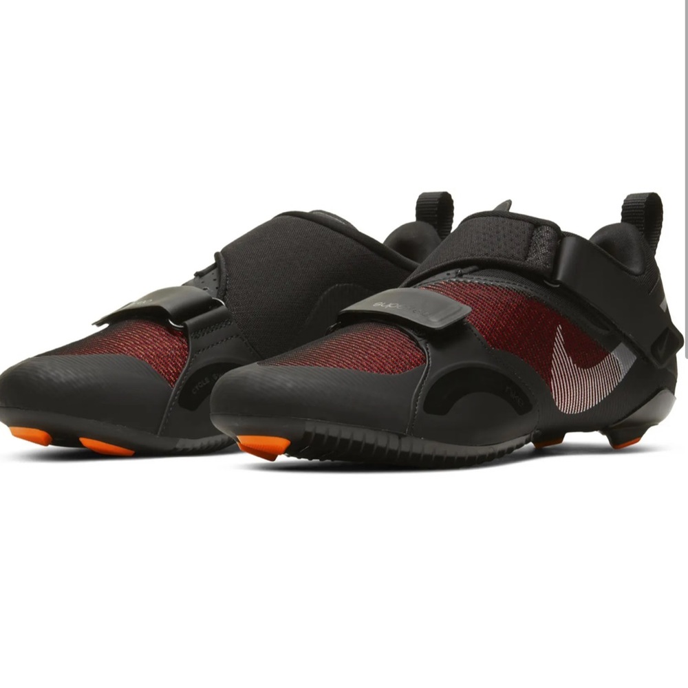 Like new Nike superrep 2 black red men sz 9